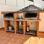 Oasis Sao Joao 아파트